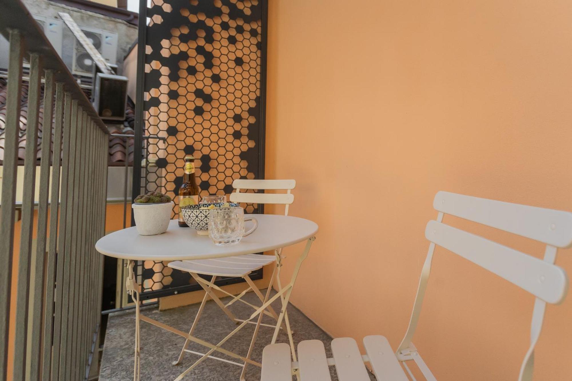 Muralto'S Nest By Rent All Como Exteriér fotografie